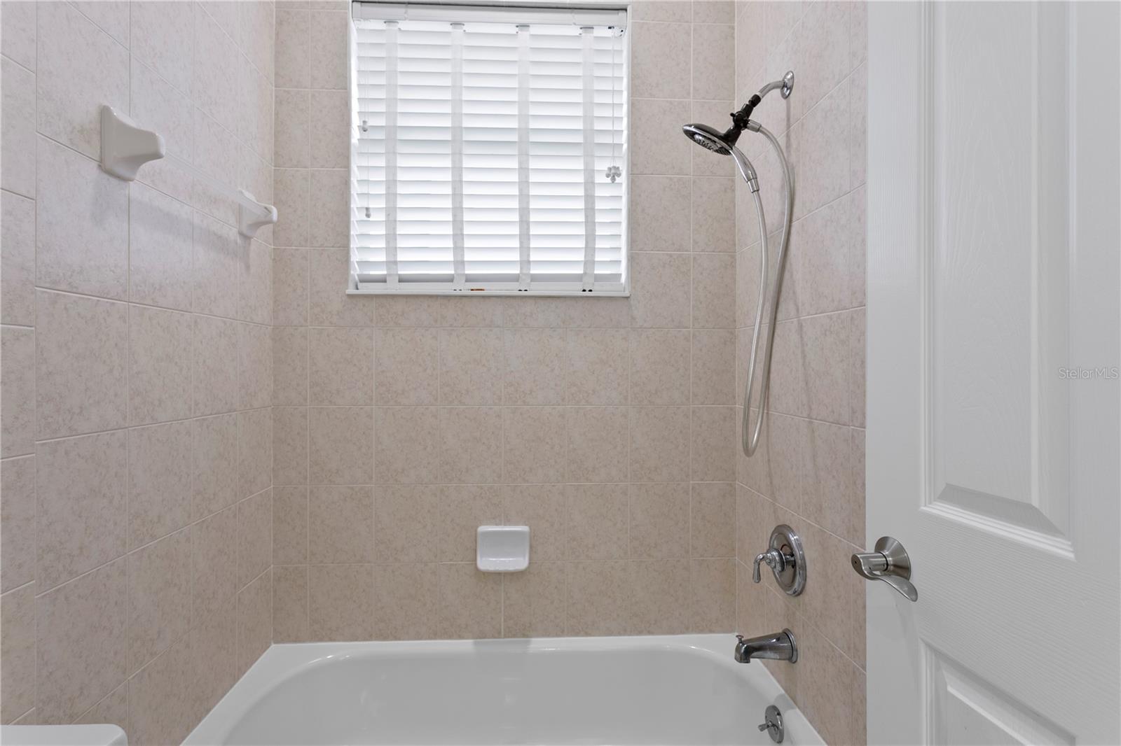 PASADENA GREENS - Residential