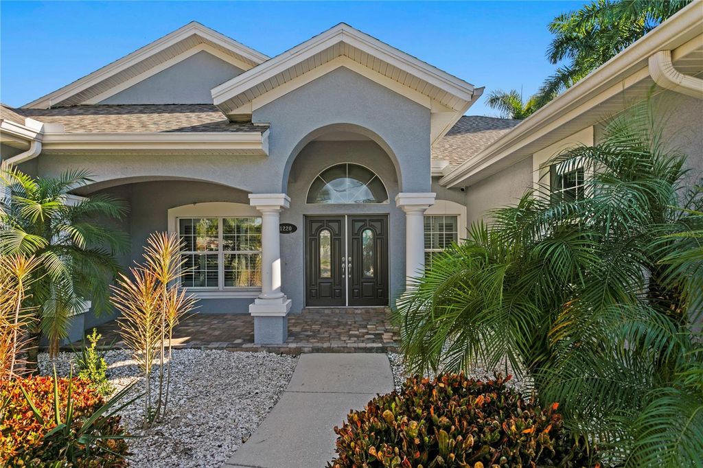 Photo of 1220 Royal Palm Drive S, Gulfport, FL 33707 (MLS # TB8455635)