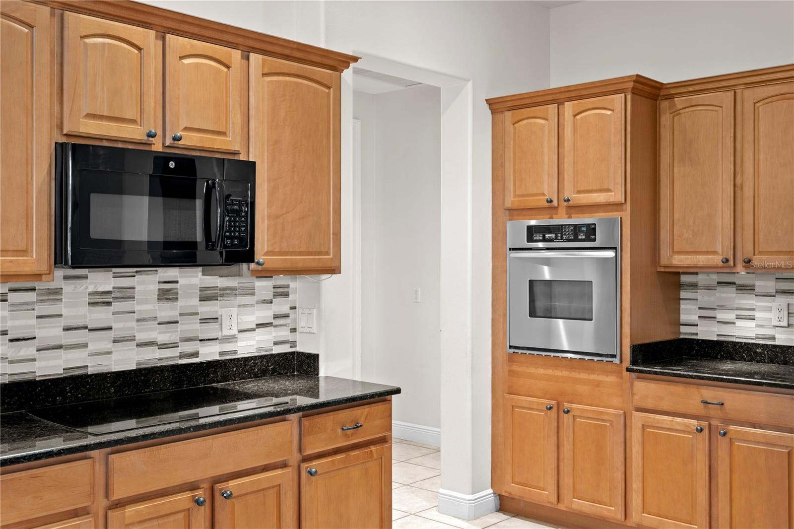 PASADENA GREENS - Residential