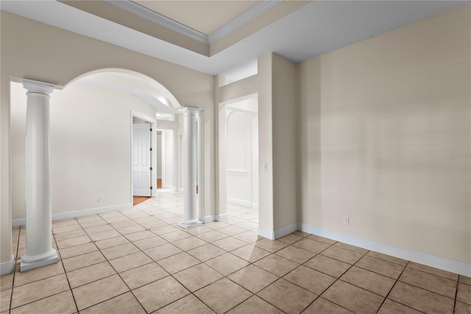 PASADENA GREENS - Residential