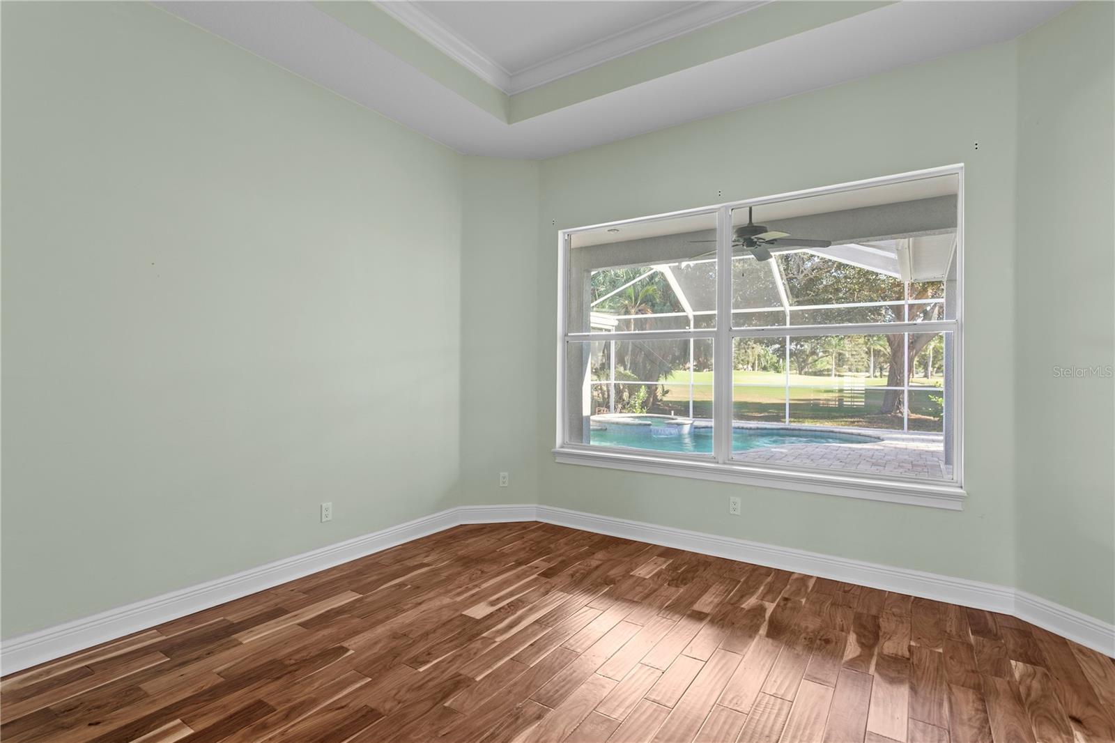 PASADENA GREENS - Residential