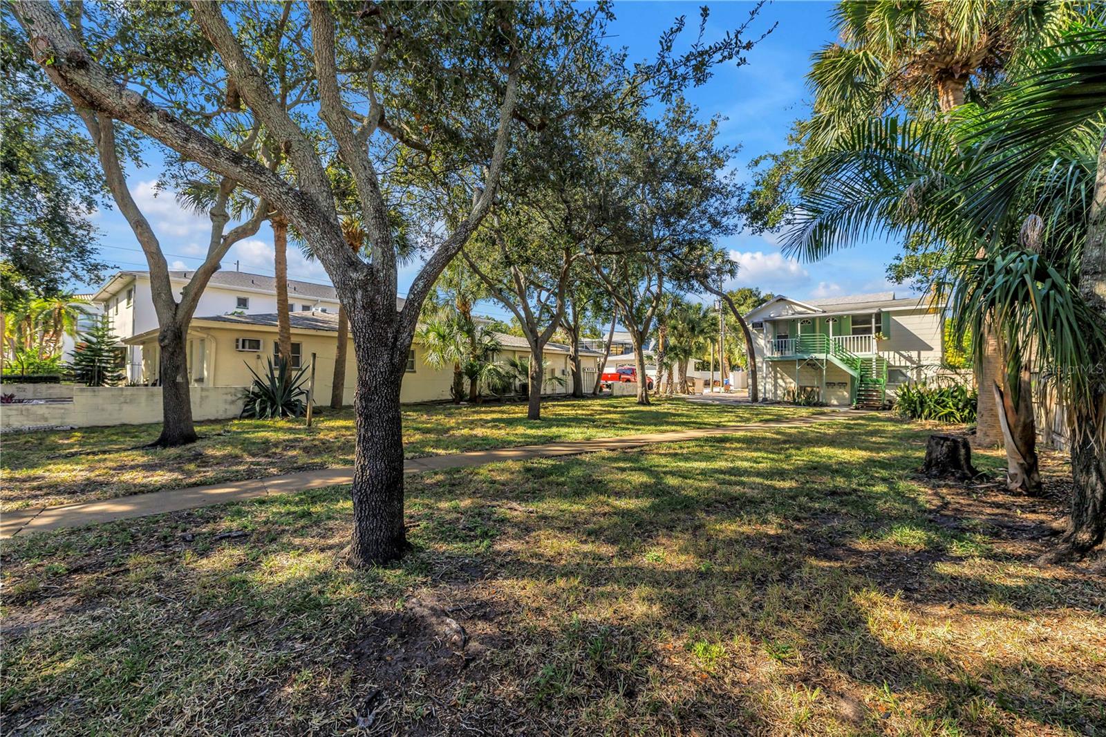 KINYONS H H ADD - Land