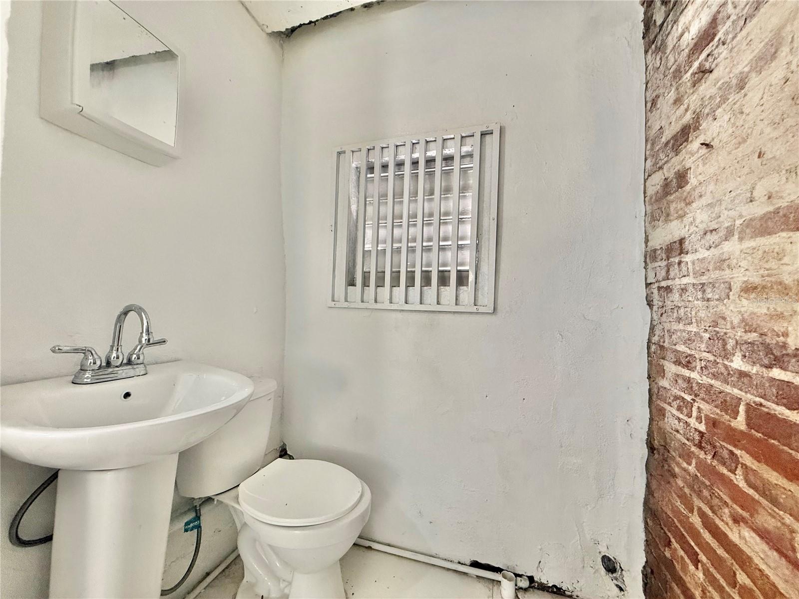 BO. PUEBLO - Residential Income