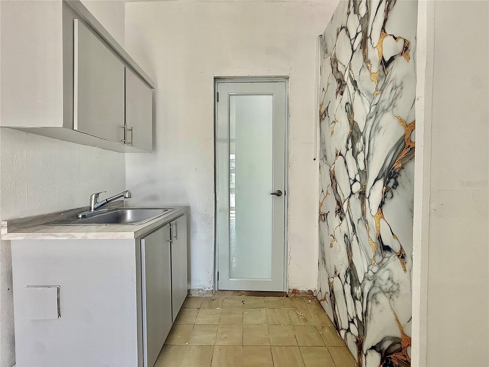 BO. PUEBLO - Residential Income