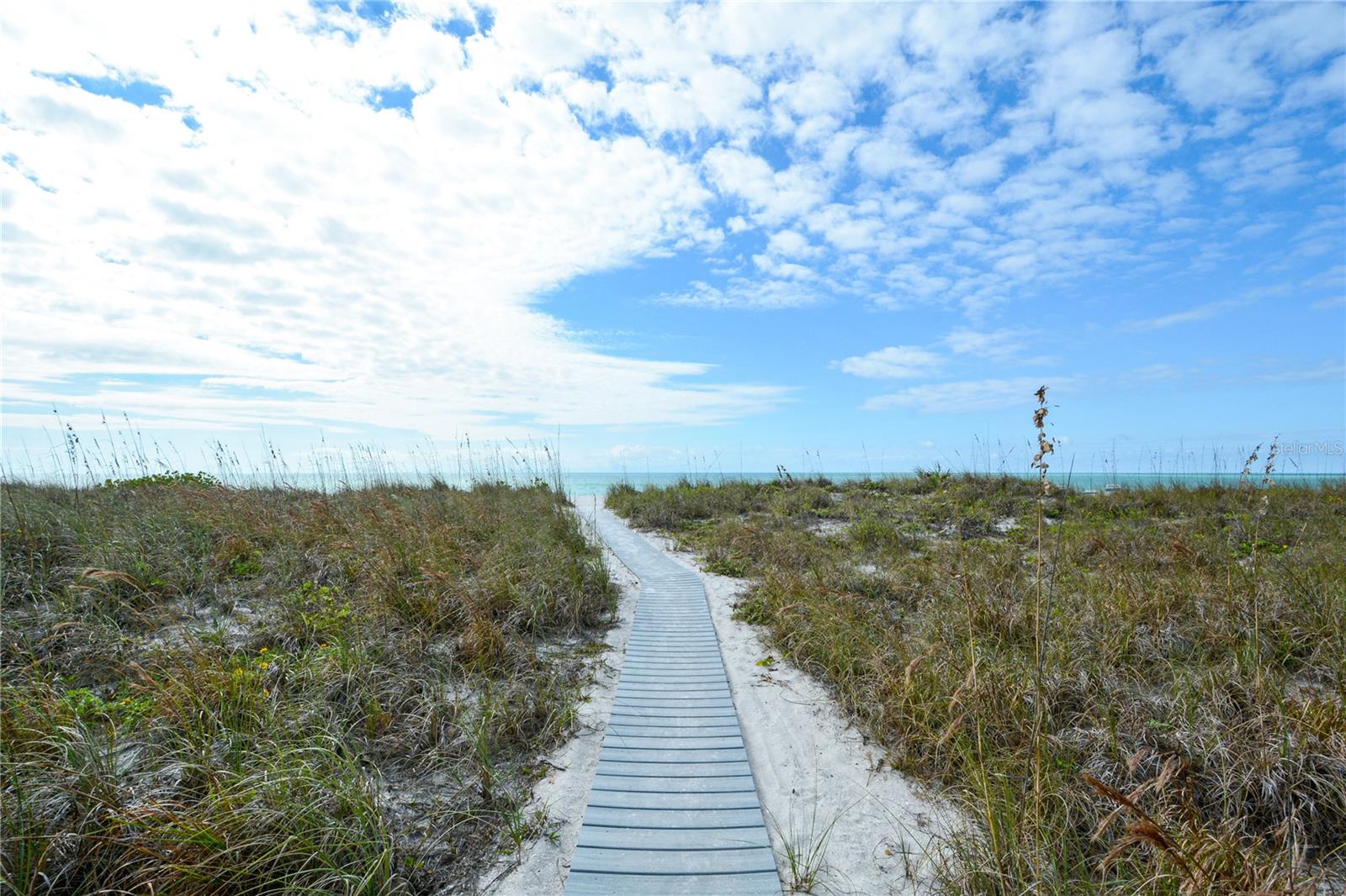 BEACH HARBOR CLUB - Residential
