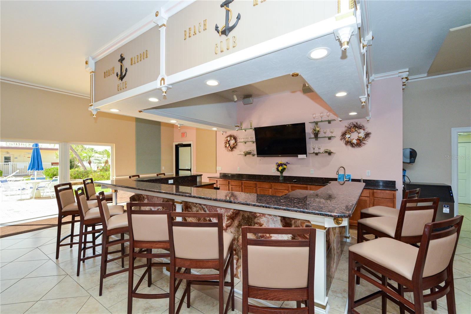 BEACH HARBOR CLUB - Residential