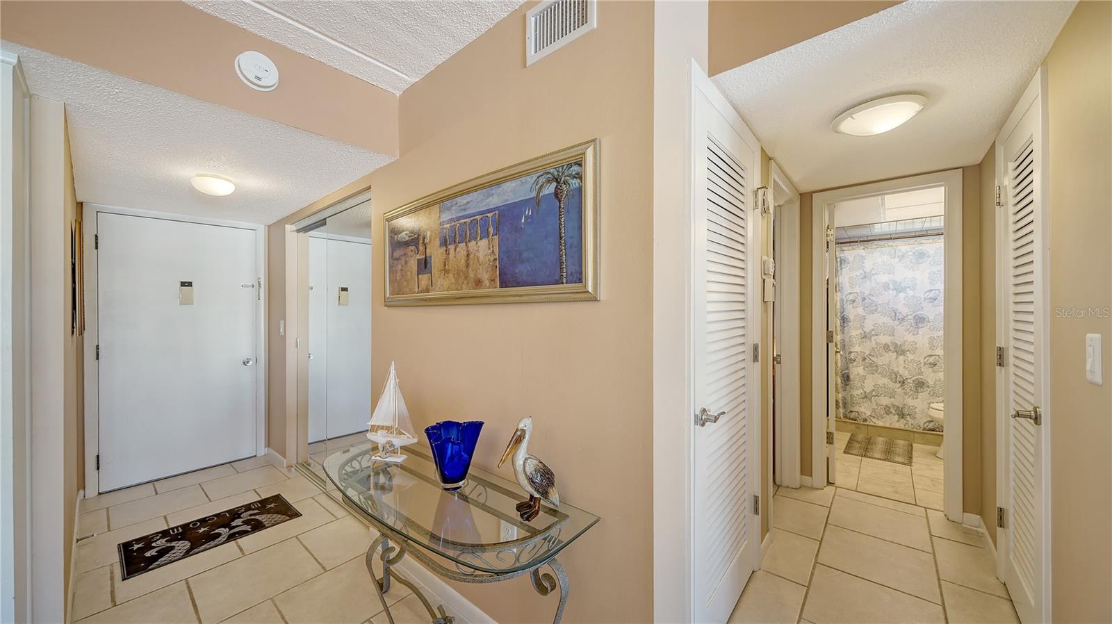 BEACH HARBOR CLUB - Residential