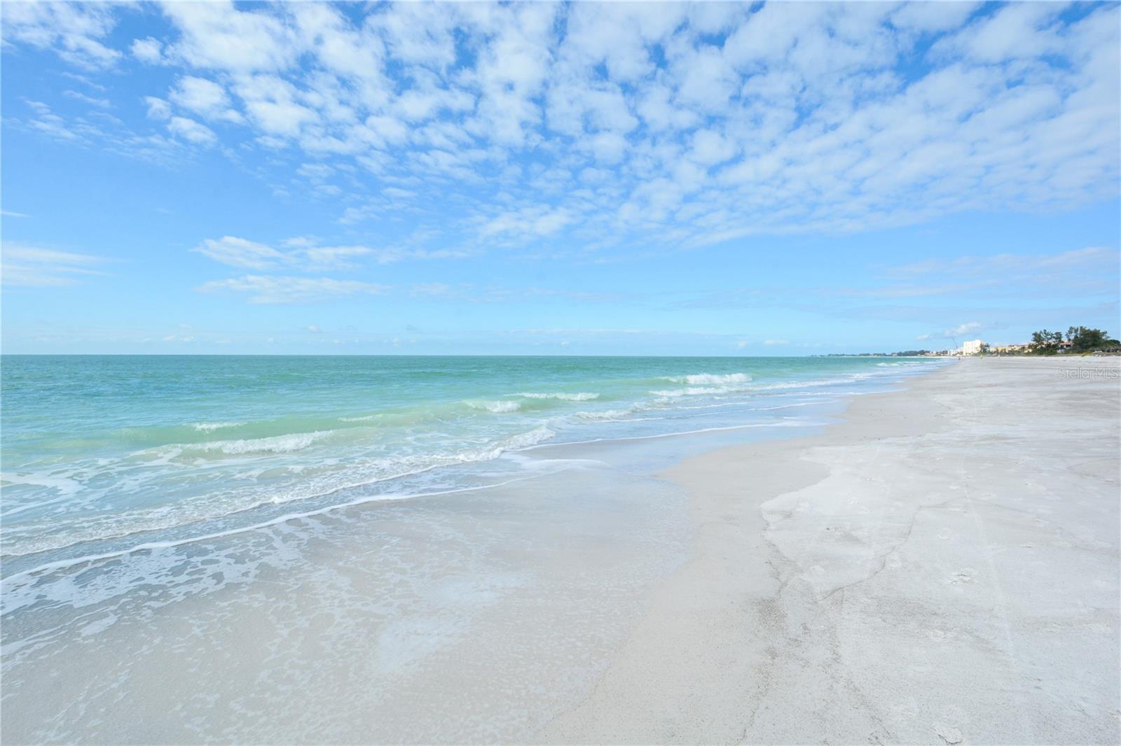 BEACH HARBOR CLUB - Residential