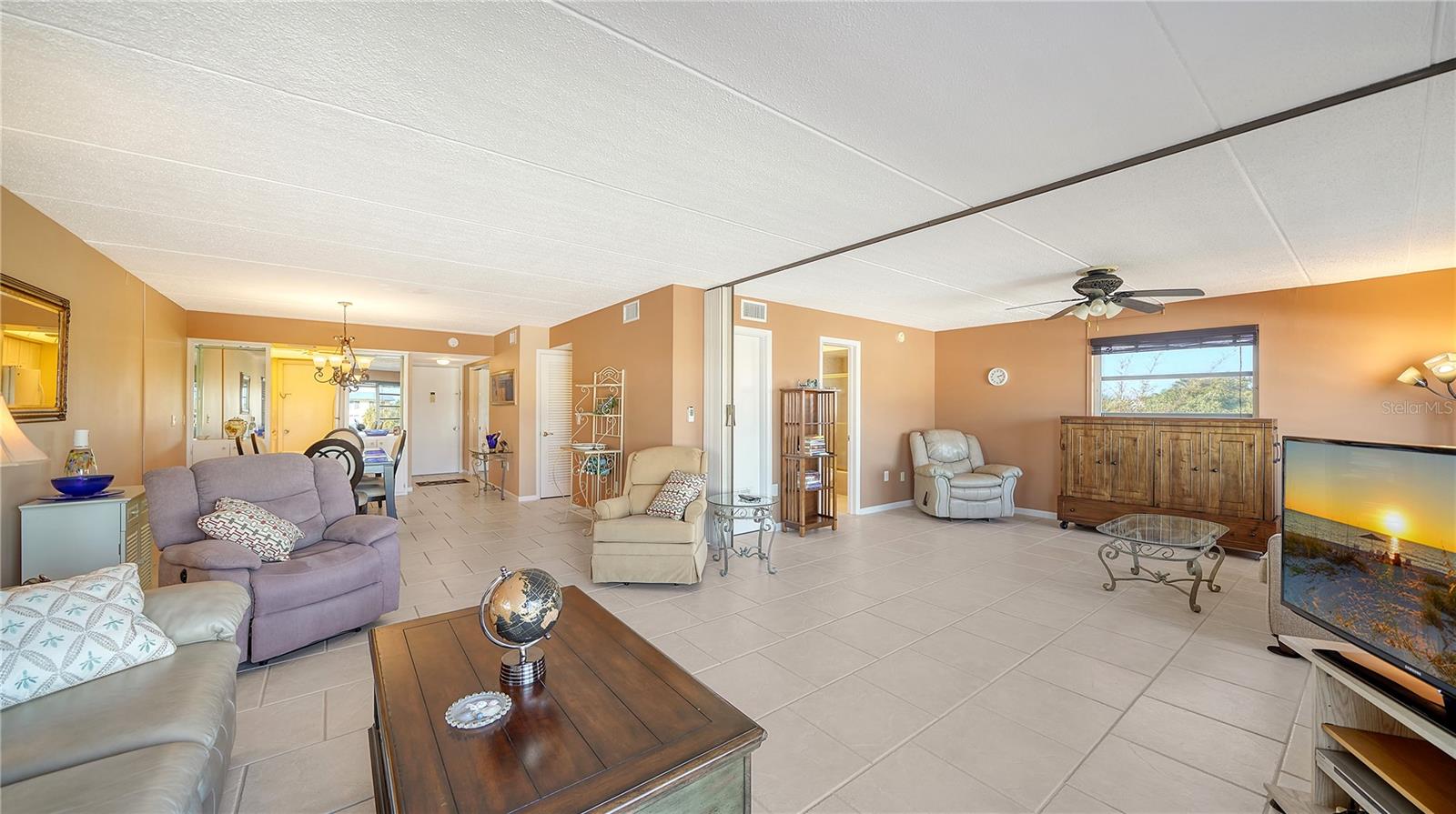 BEACH HARBOR CLUB - Residential