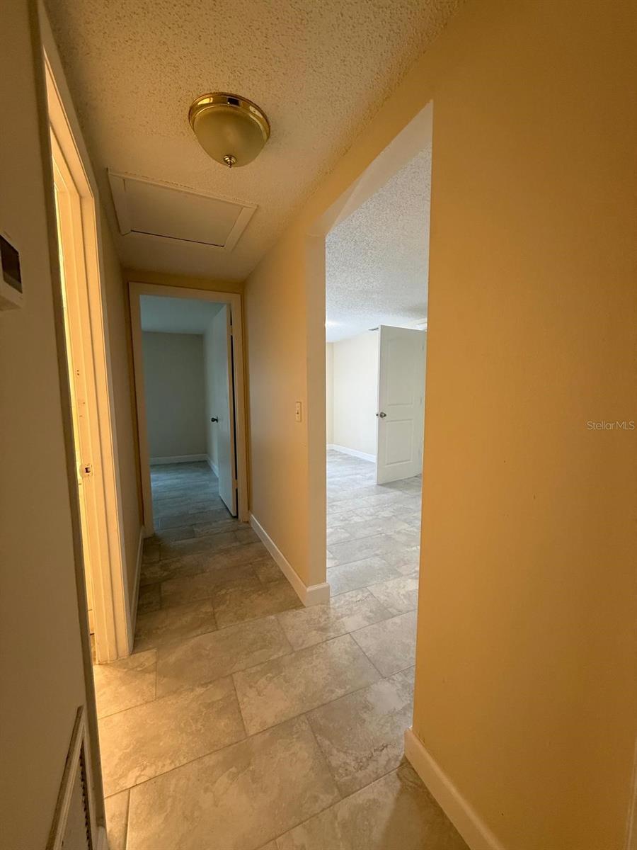 ROBS RESUB - Residential Lease