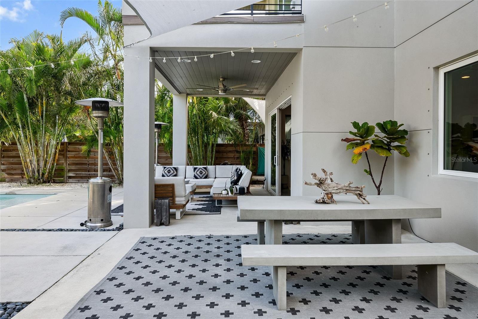 RIDGEWOOD - Residential