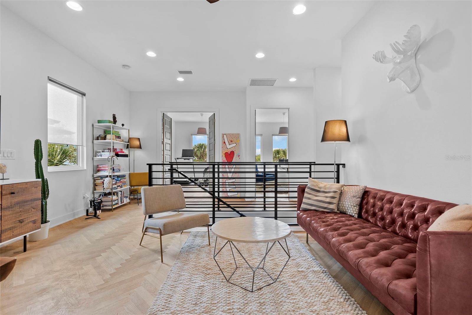 RIDGEWOOD - Residential