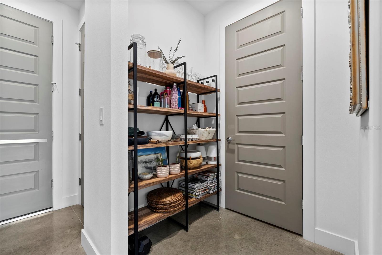 RIDGEWOOD - Residential