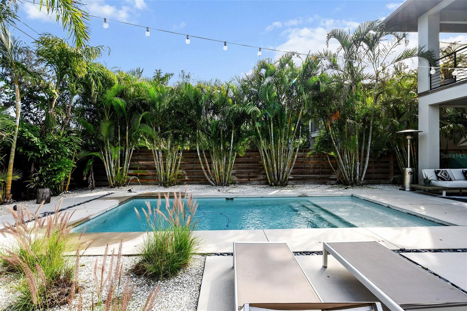 RIDGEWOOD - Residential