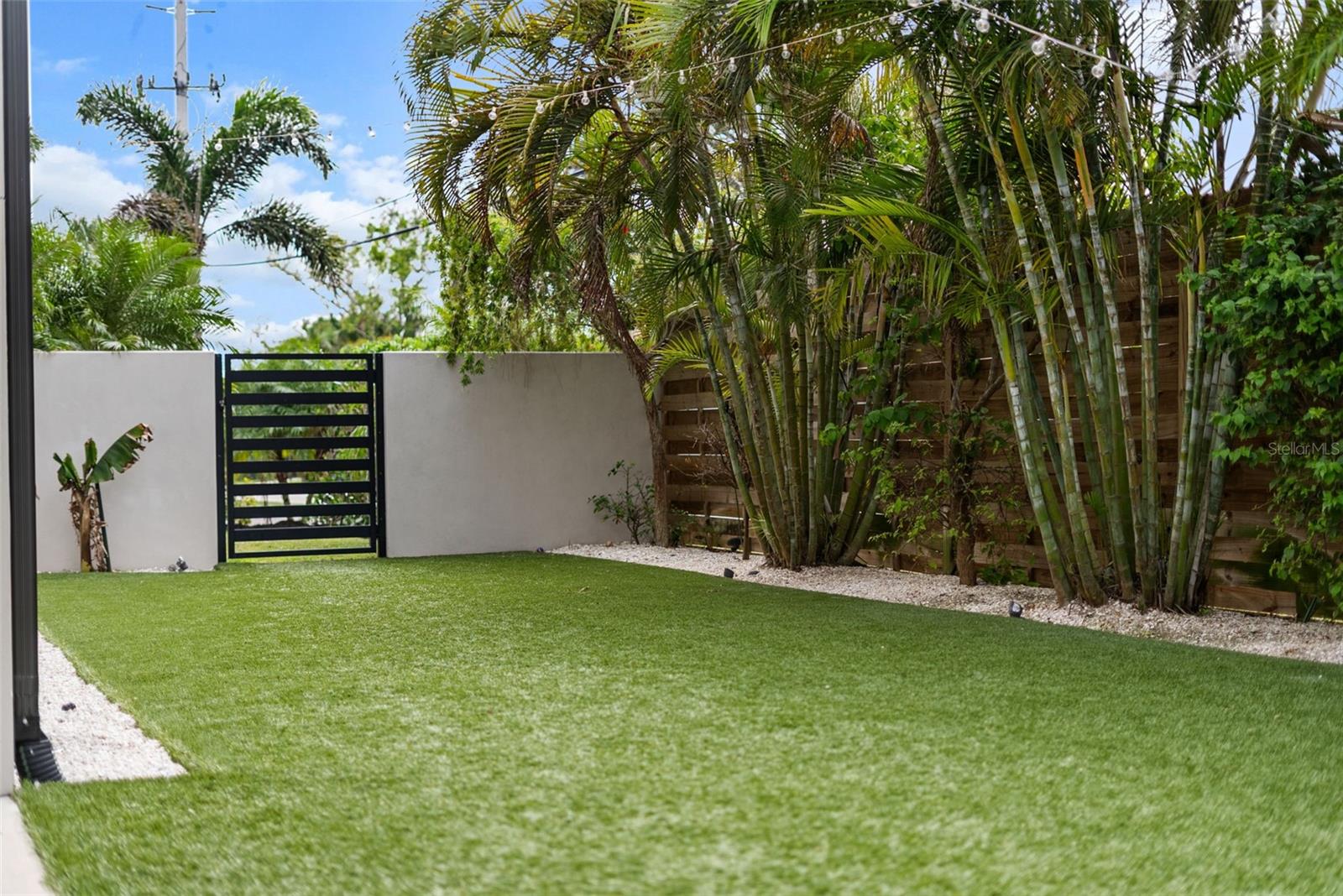 RIDGEWOOD - Residential