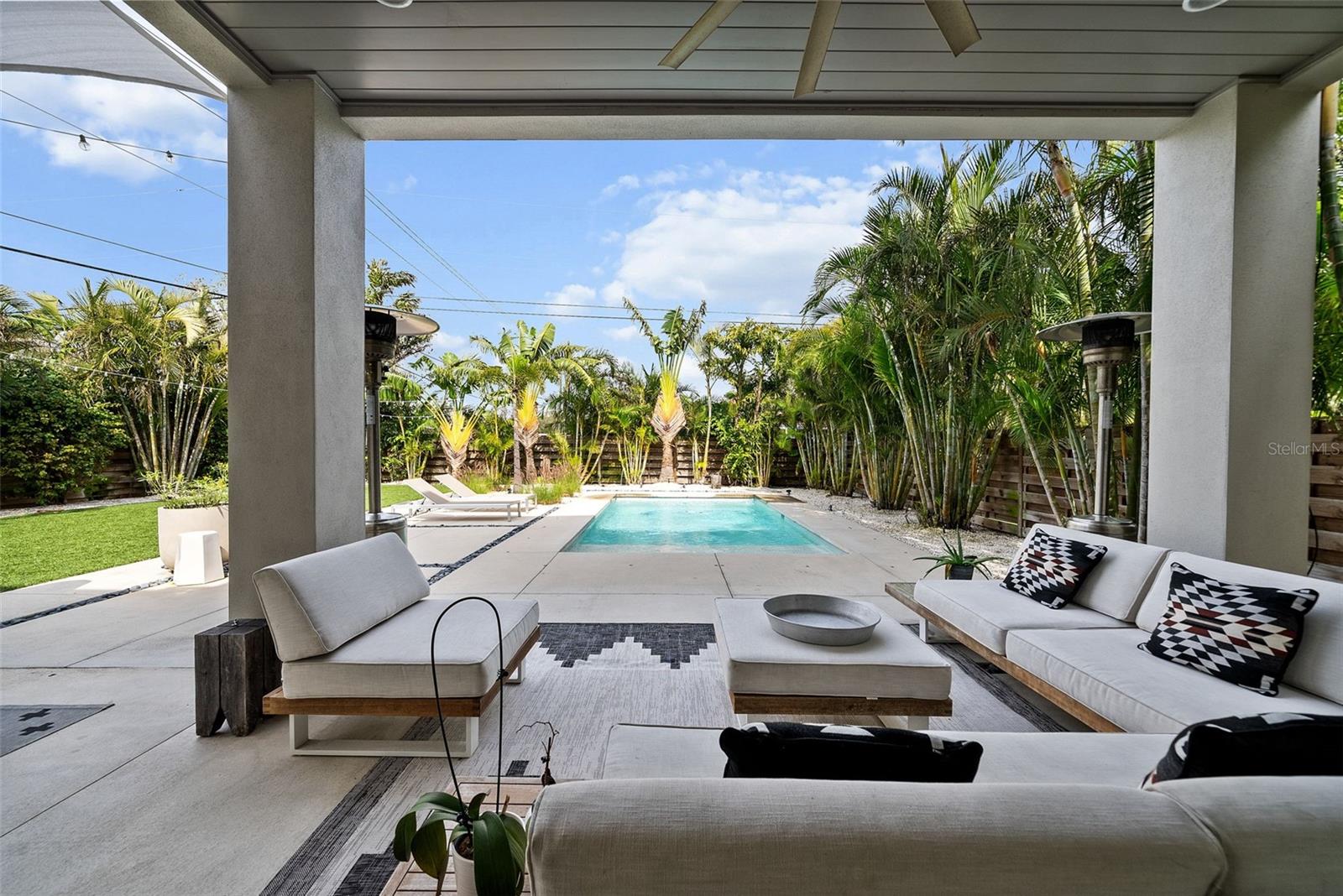 RIDGEWOOD - Residential