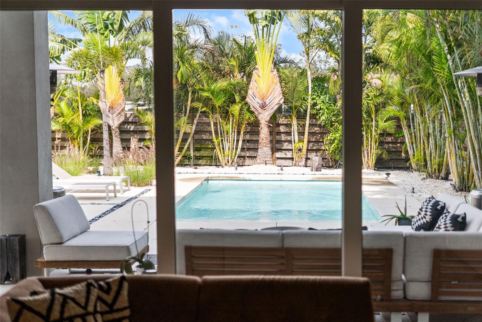 RIDGEWOOD - Residential