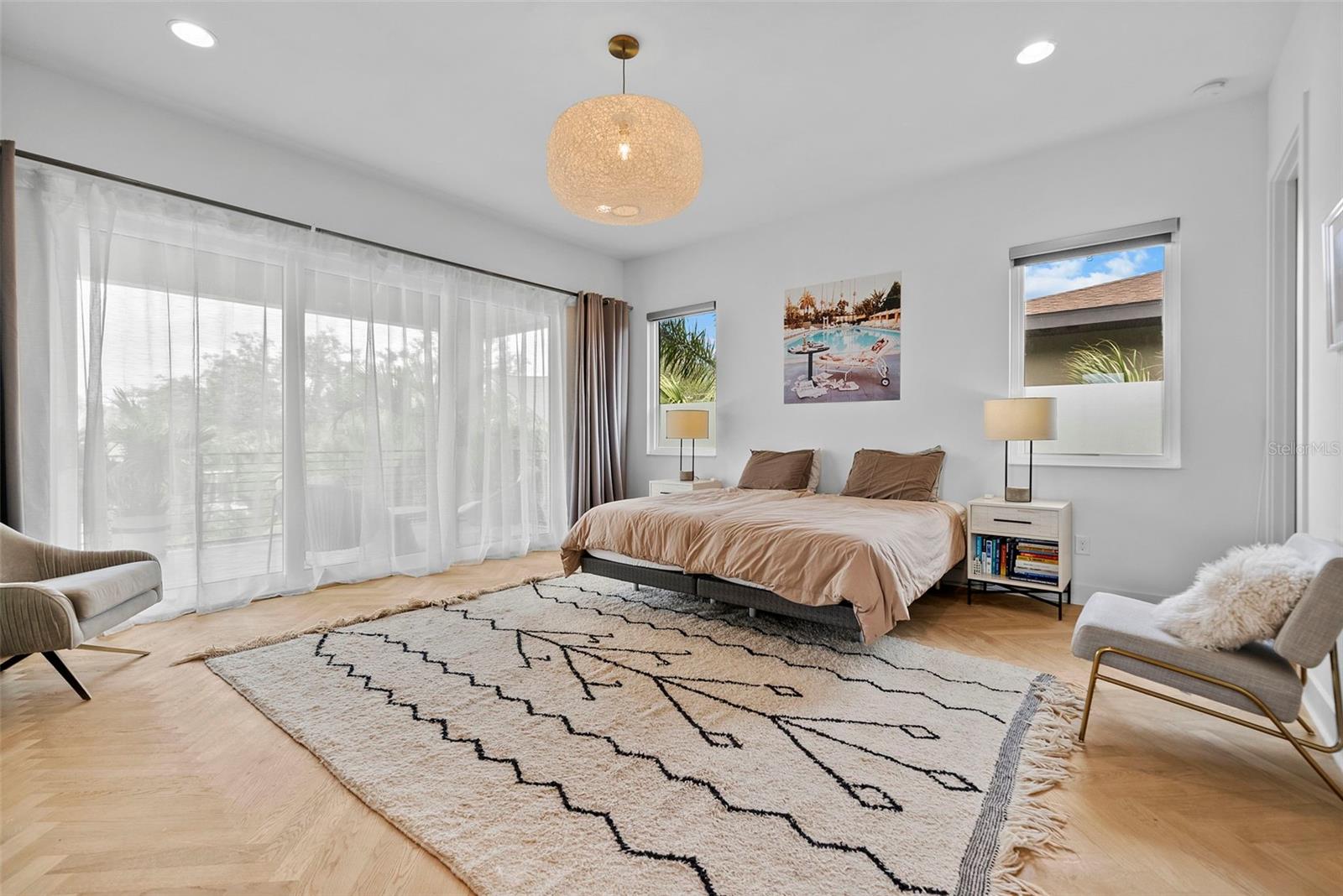 RIDGEWOOD - Residential