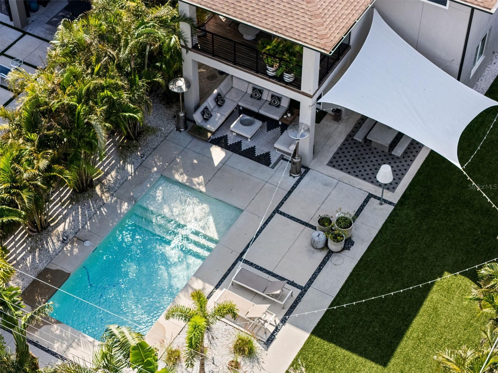 RIDGEWOOD - Residential