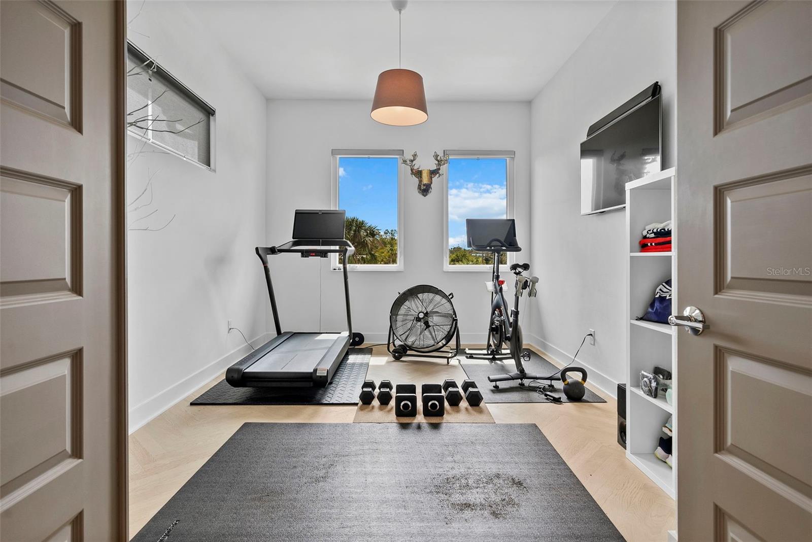 RIDGEWOOD - Residential