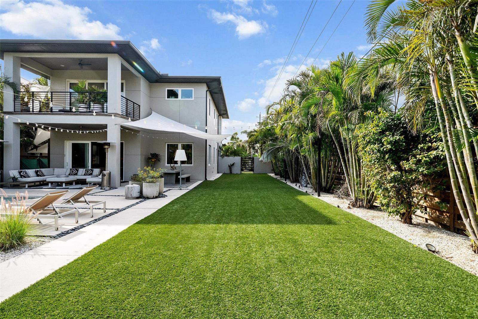 RIDGEWOOD - Residential