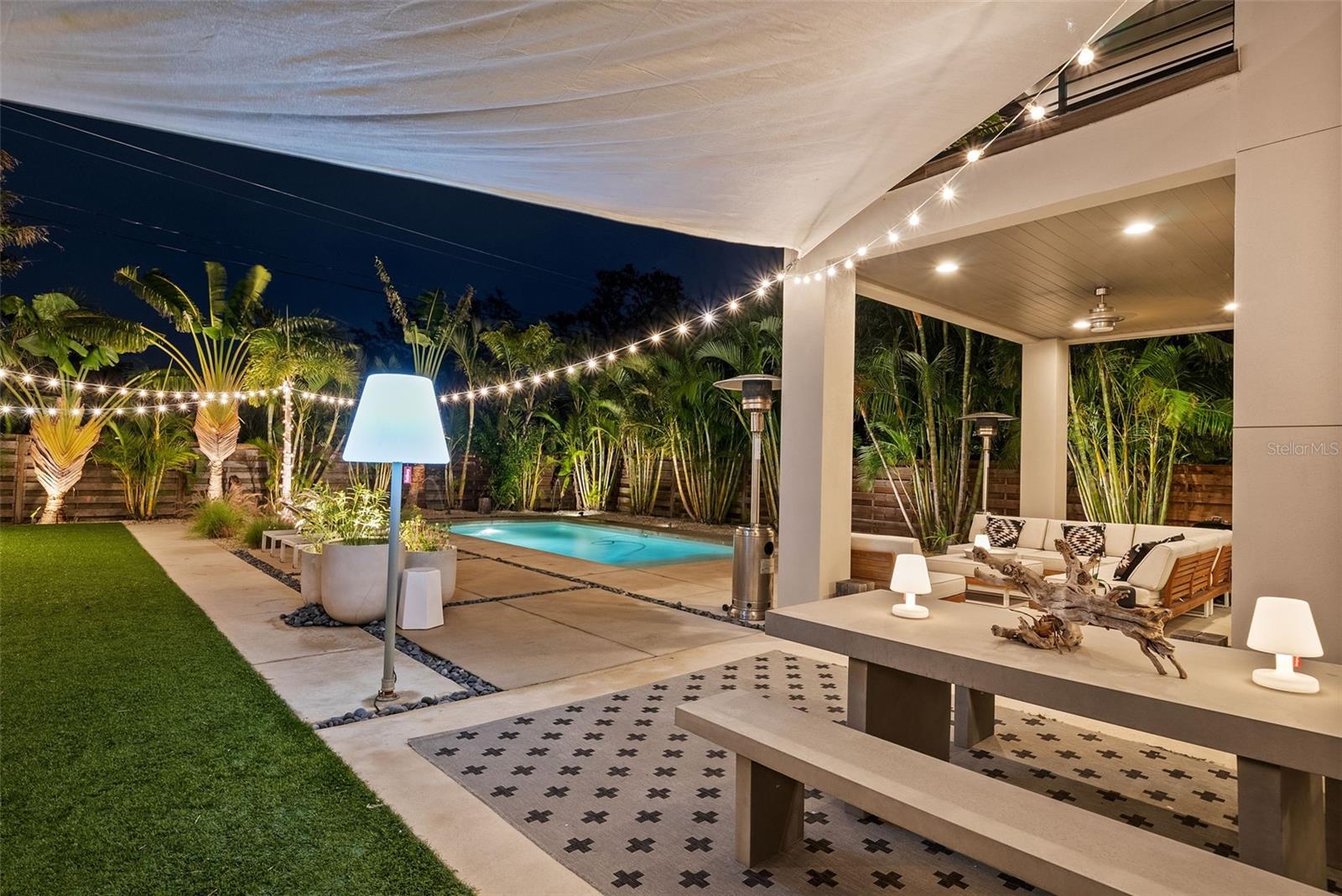 RIDGEWOOD - Residential