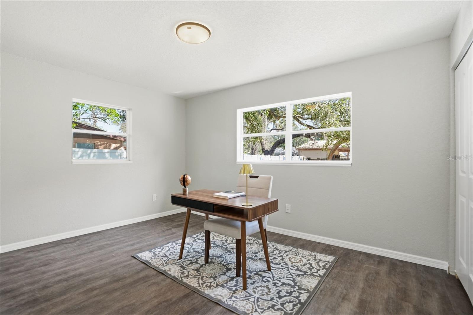 LAKEWOOD - Residential