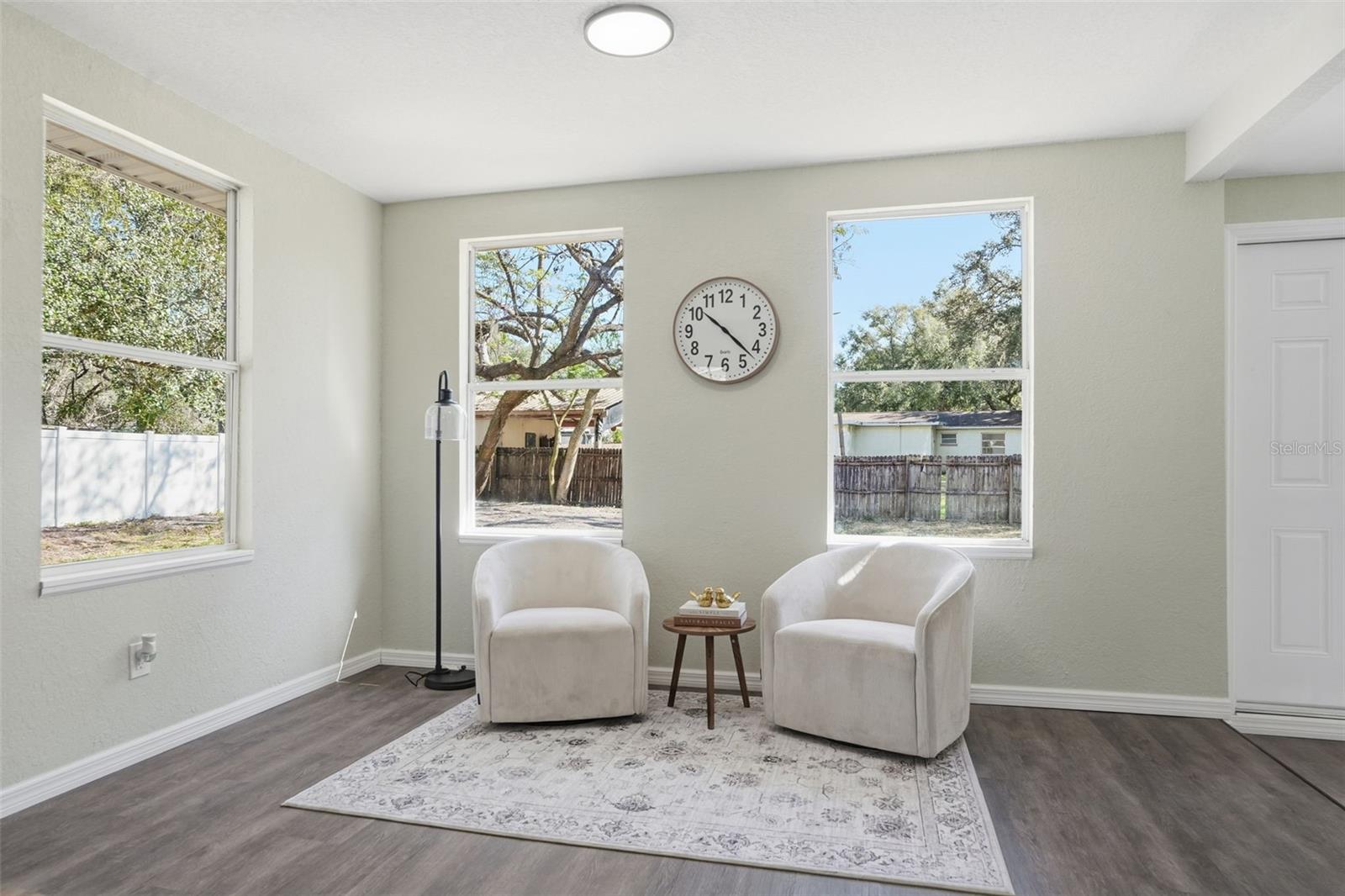 LAKEWOOD - Residential