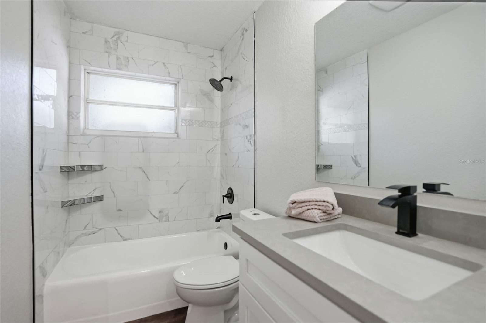 LAKEWOOD - Residential