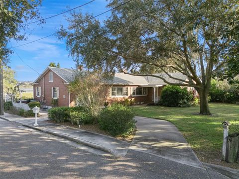 109 HICKORY DRIVE HAINES CITY FL 33844