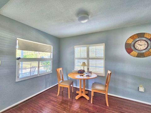 A home in LAKE WALES