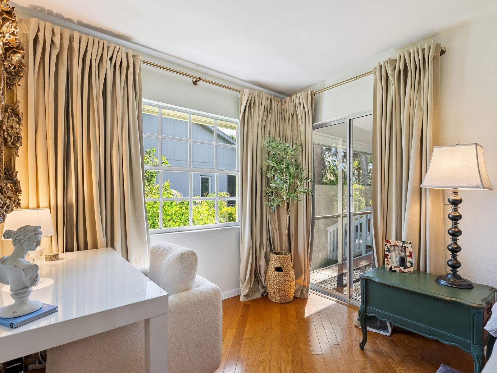 LAKES ESTATES - TIMBERLAKES - Residential