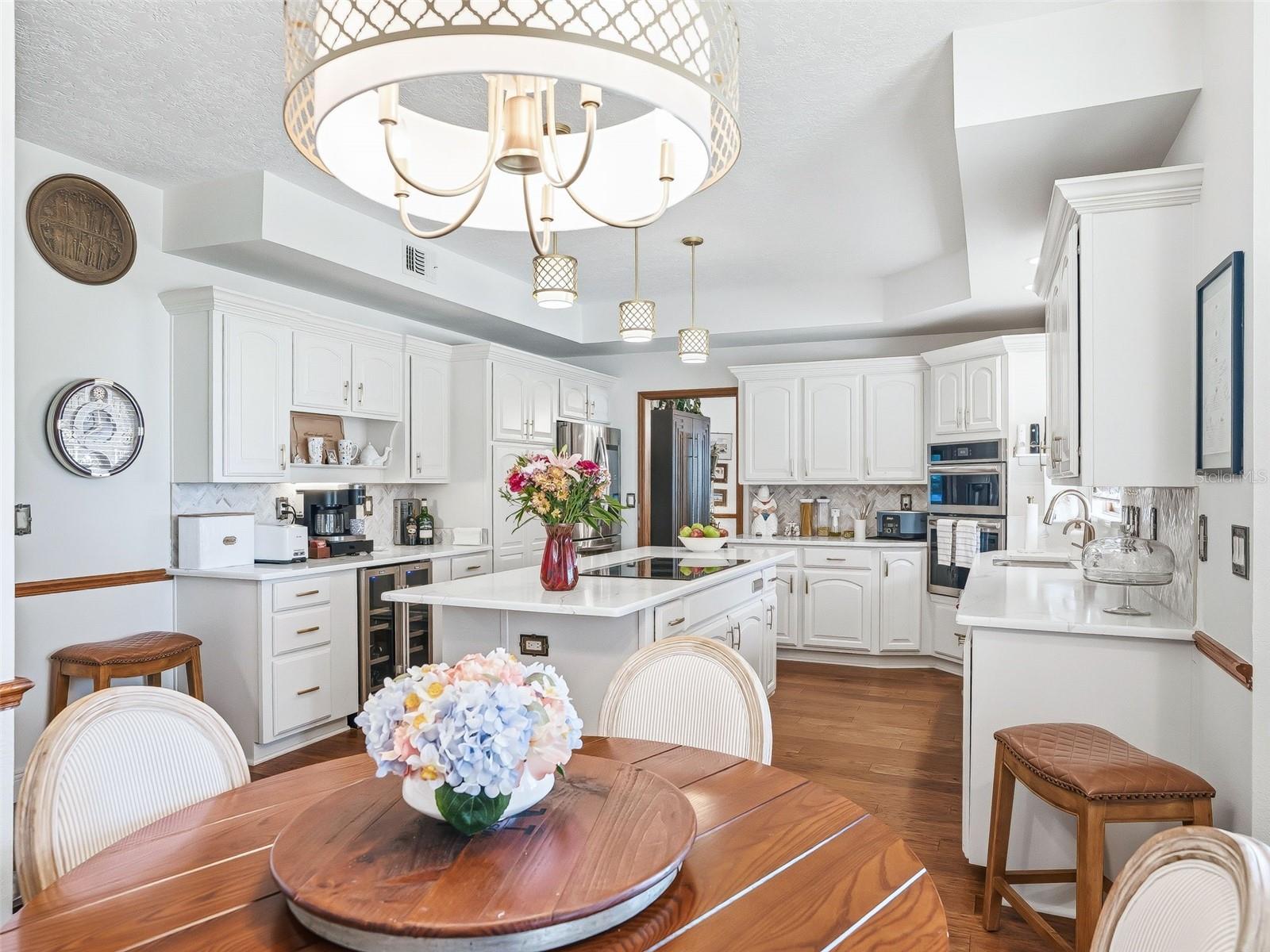 LAUREL RUN - Residential