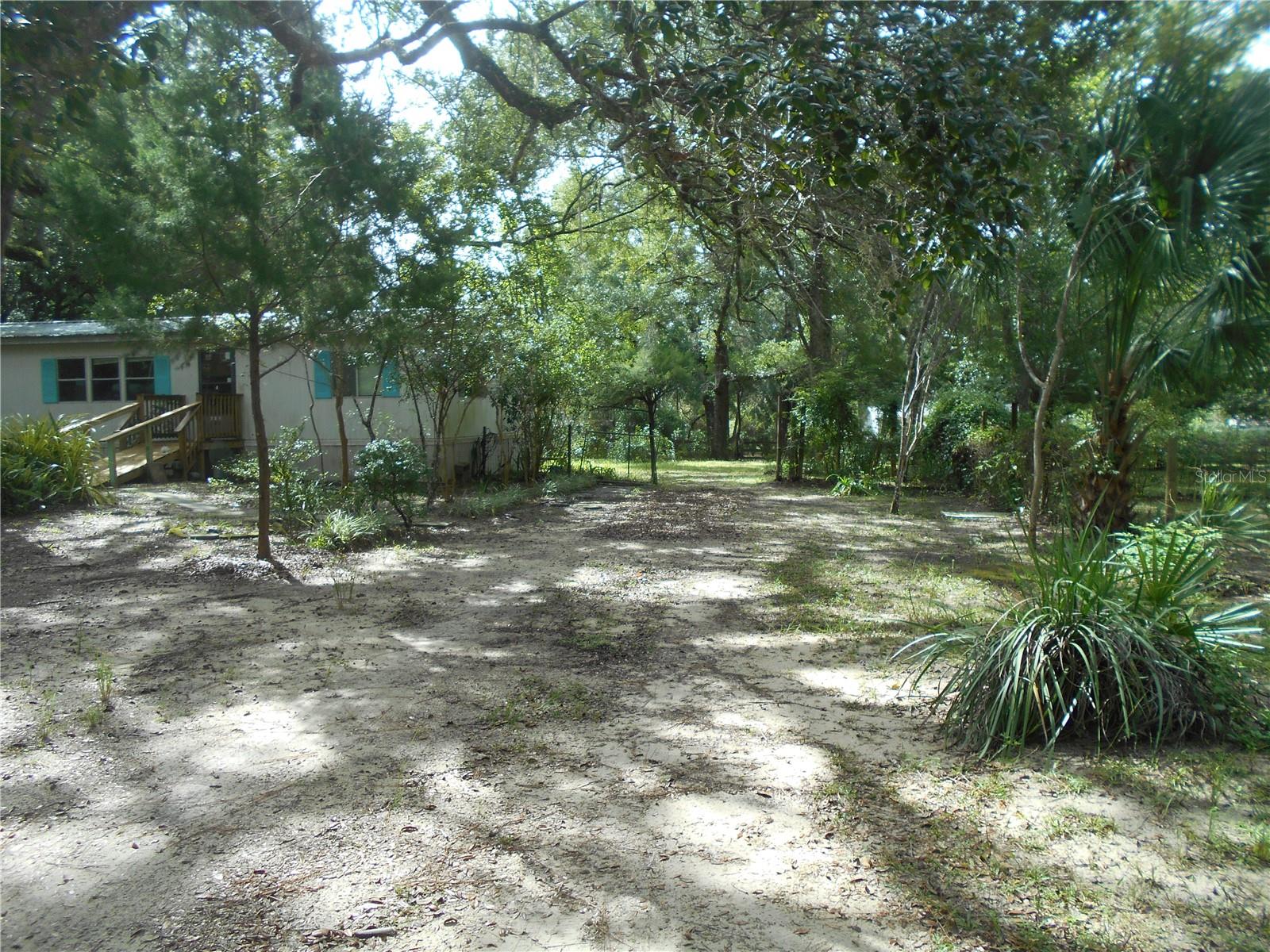 FRST HILLS CAMPSITES - Residential