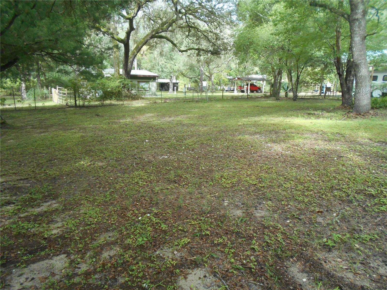 FRST HILLS CAMPSITES - Residential