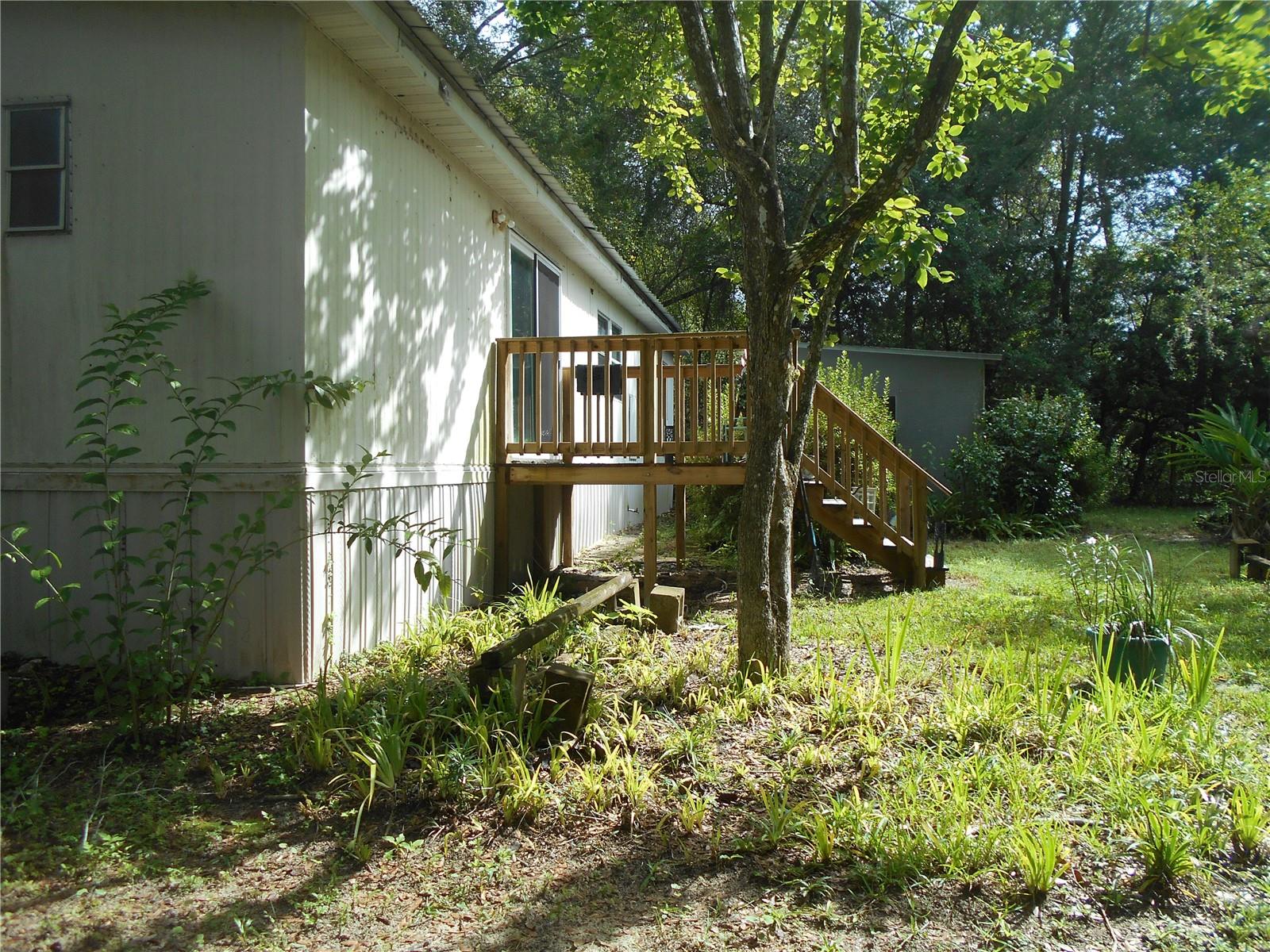 FRST HILLS CAMPSITES - Residential