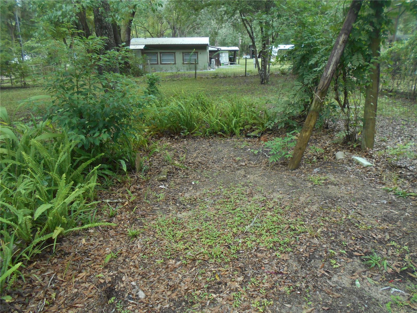 FRST HILLS CAMPSITES - Residential