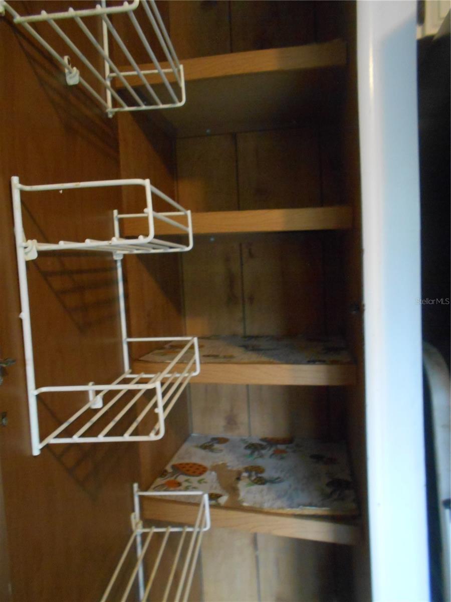 FRST HILLS CAMPSITES - Residential