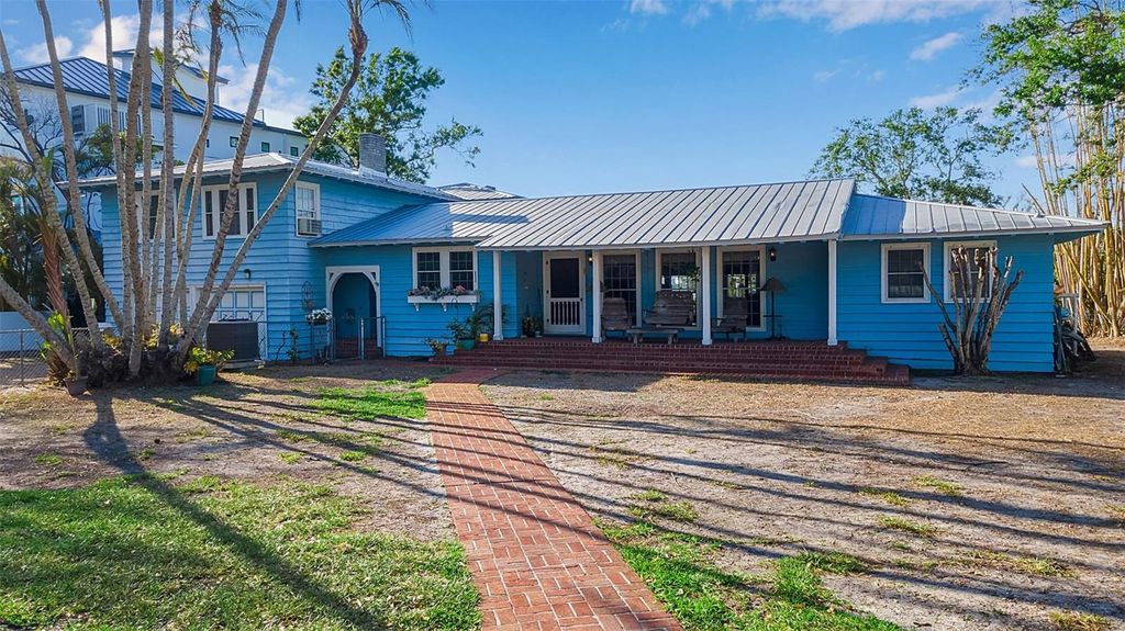 Photo of 1479 Bay Point Drive, Sarasota, FL 34236 (MLS # A4647998)