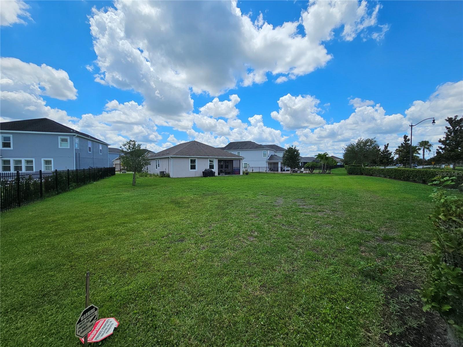 STOREY LAKE - Residential Lease
