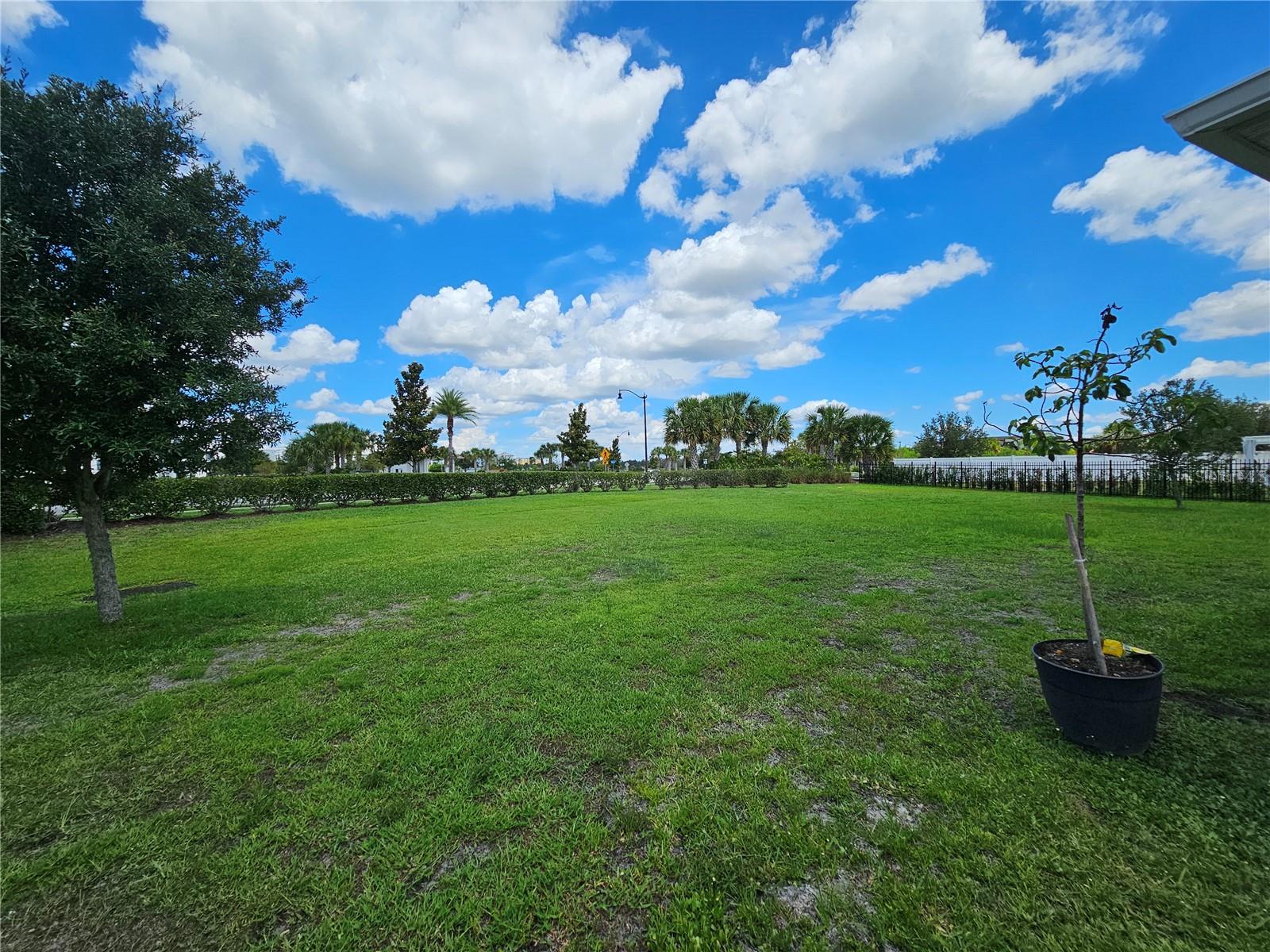 STOREY LAKE - Residential Lease