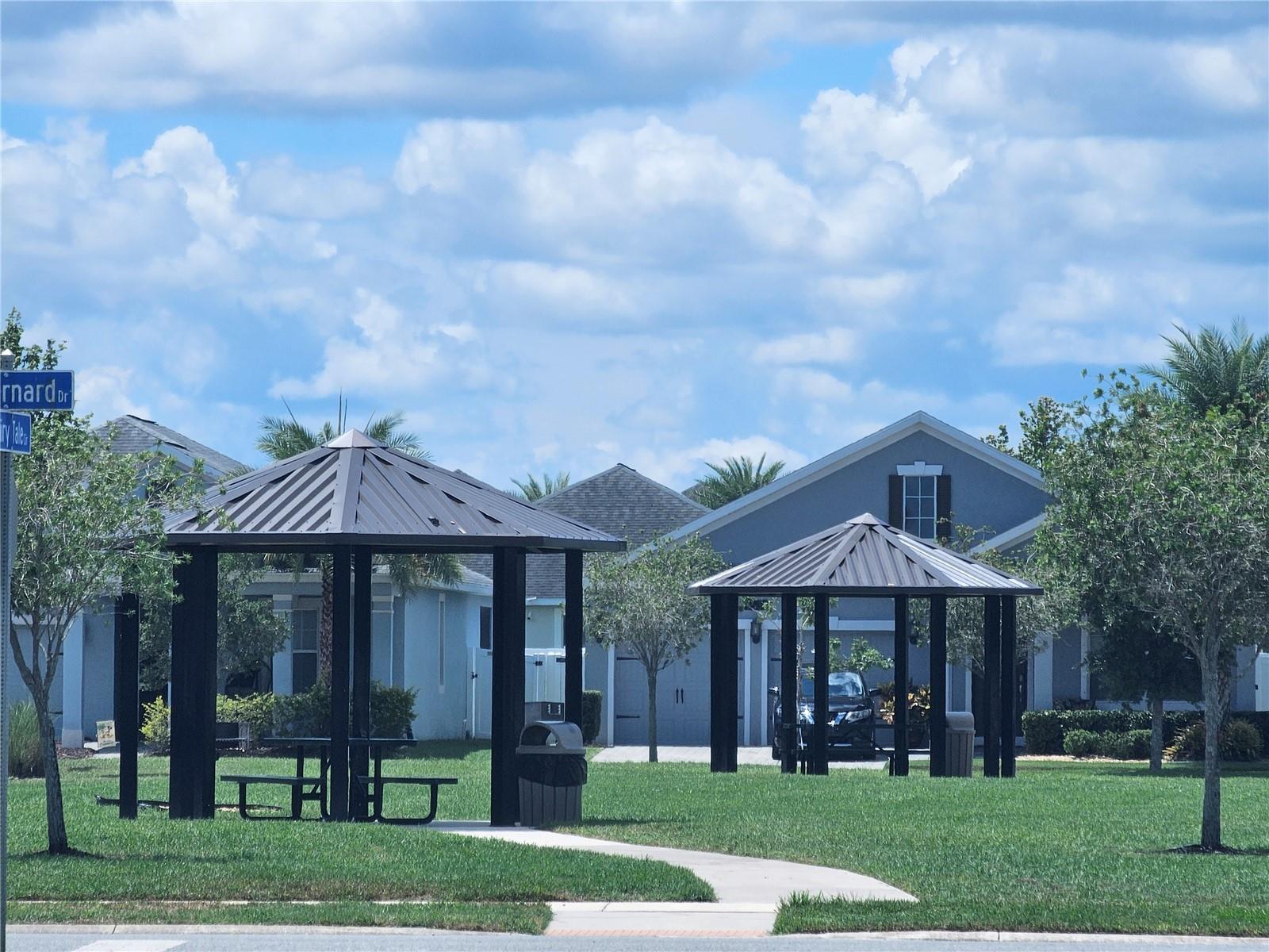 STOREY LAKE - Residential Lease