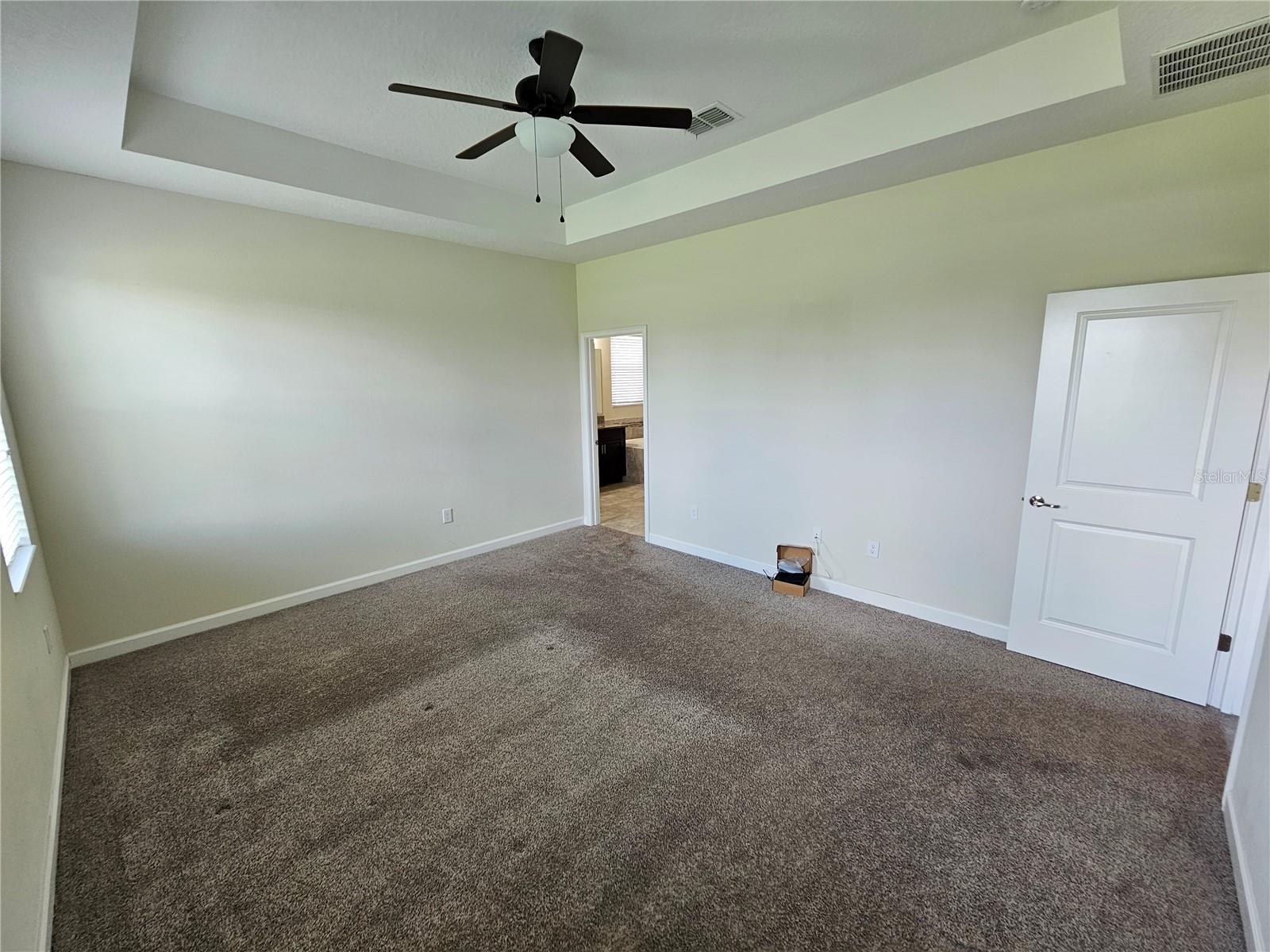 STOREY LAKE - Residential Lease
