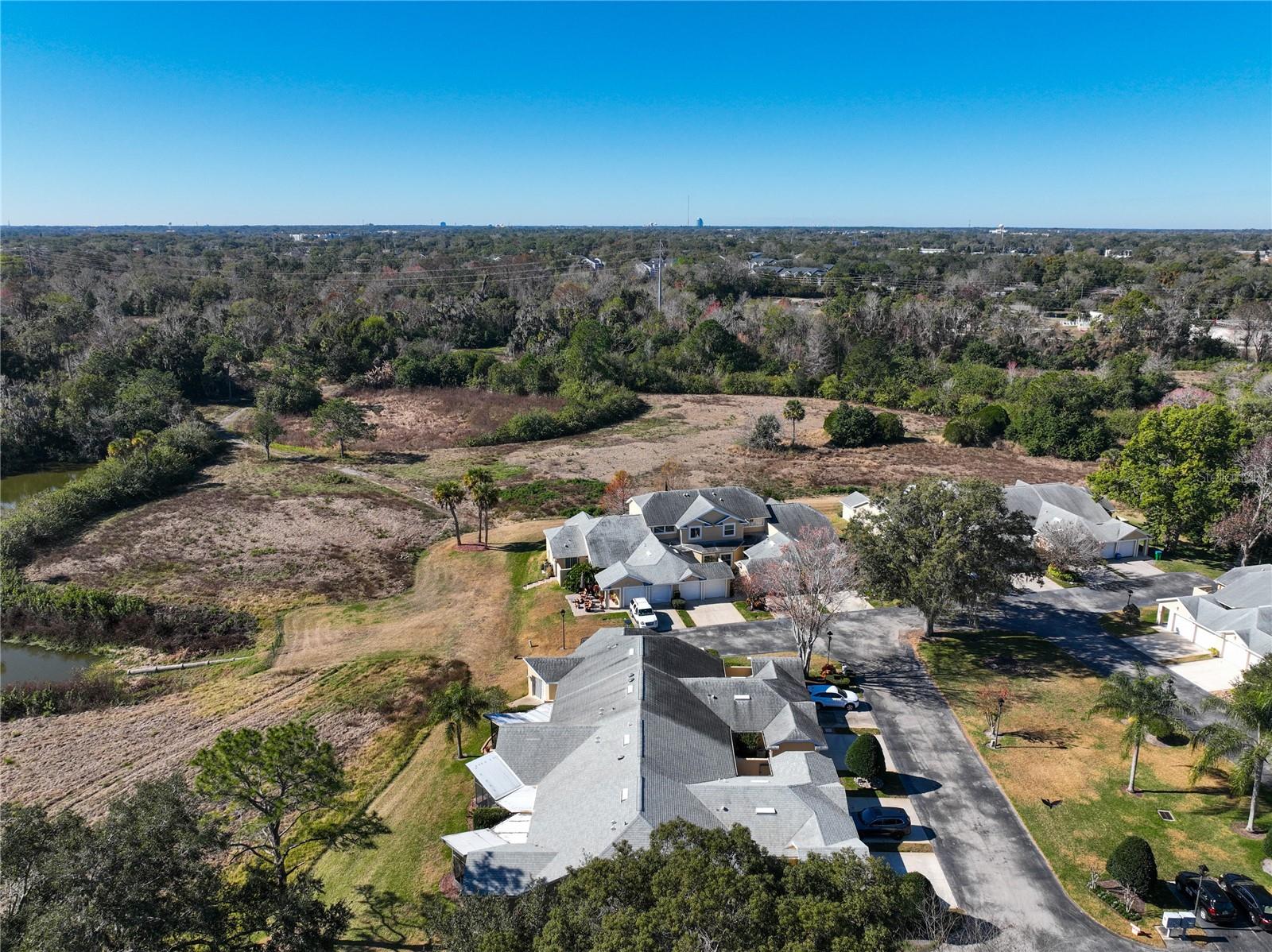 GOLFSIDE VILLAS - Residential