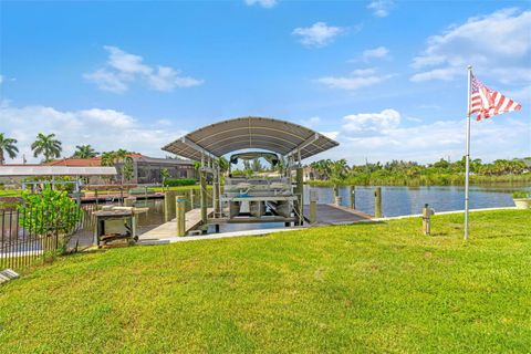 A home in PORT CHARLOTTE