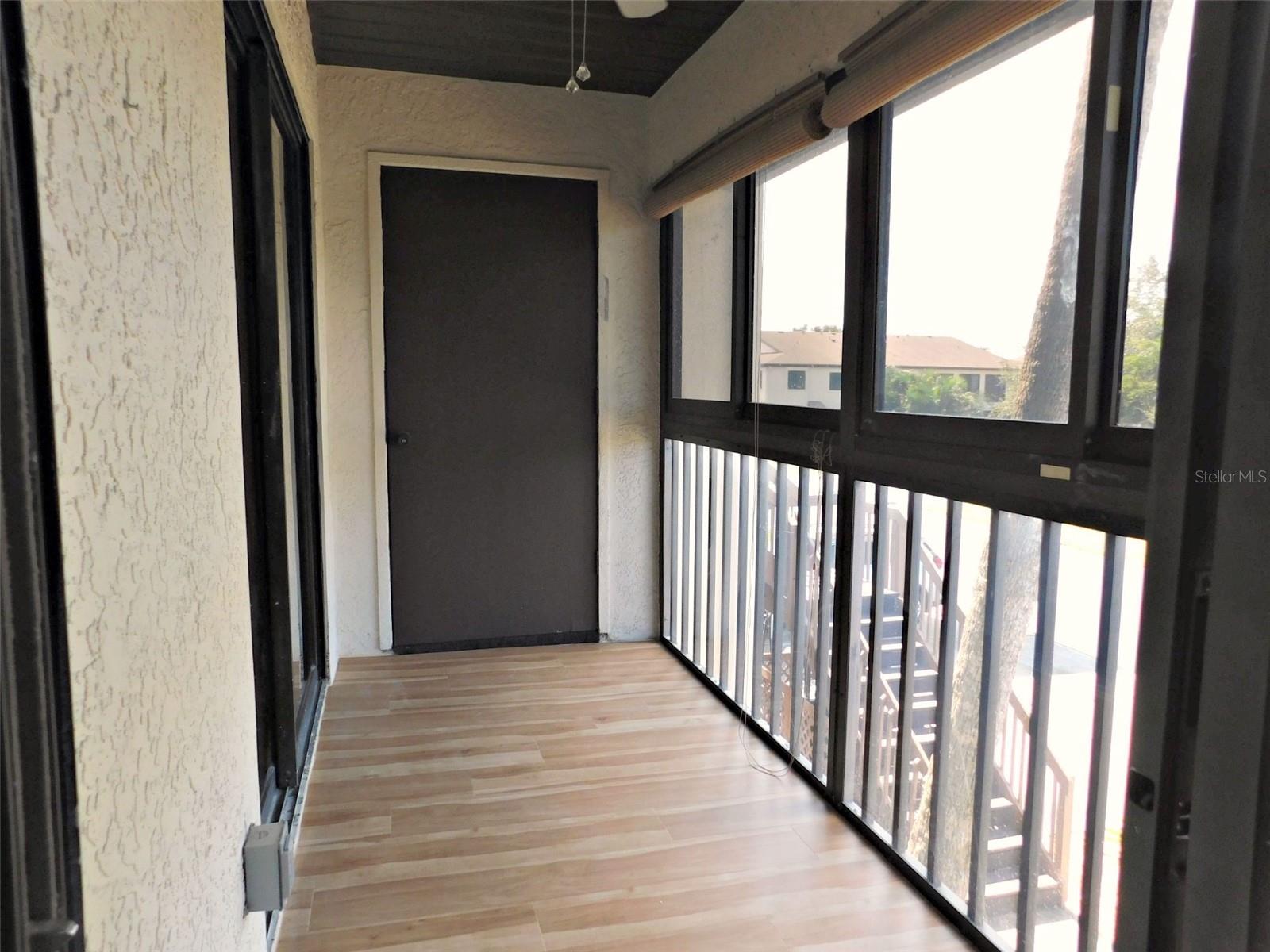 COUNTRY VILLAGE - Residential