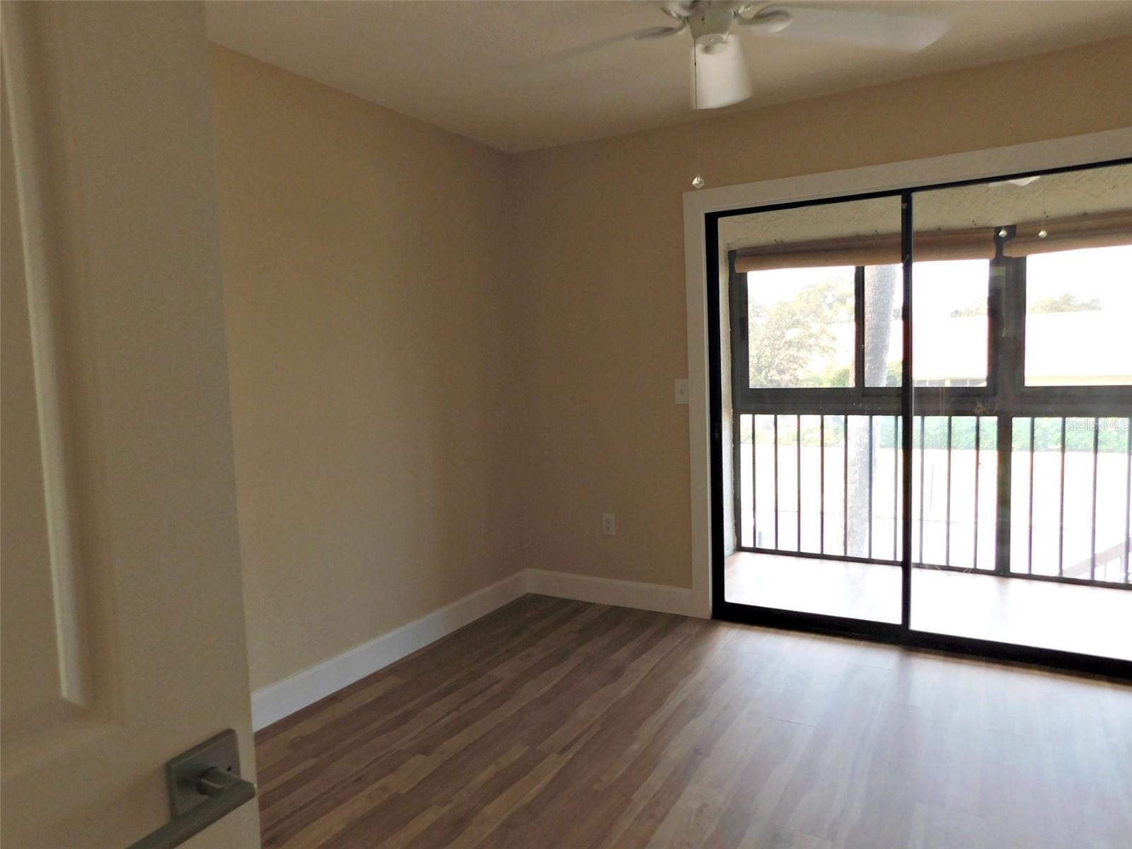 COUNTRY VILLAGE - Residential