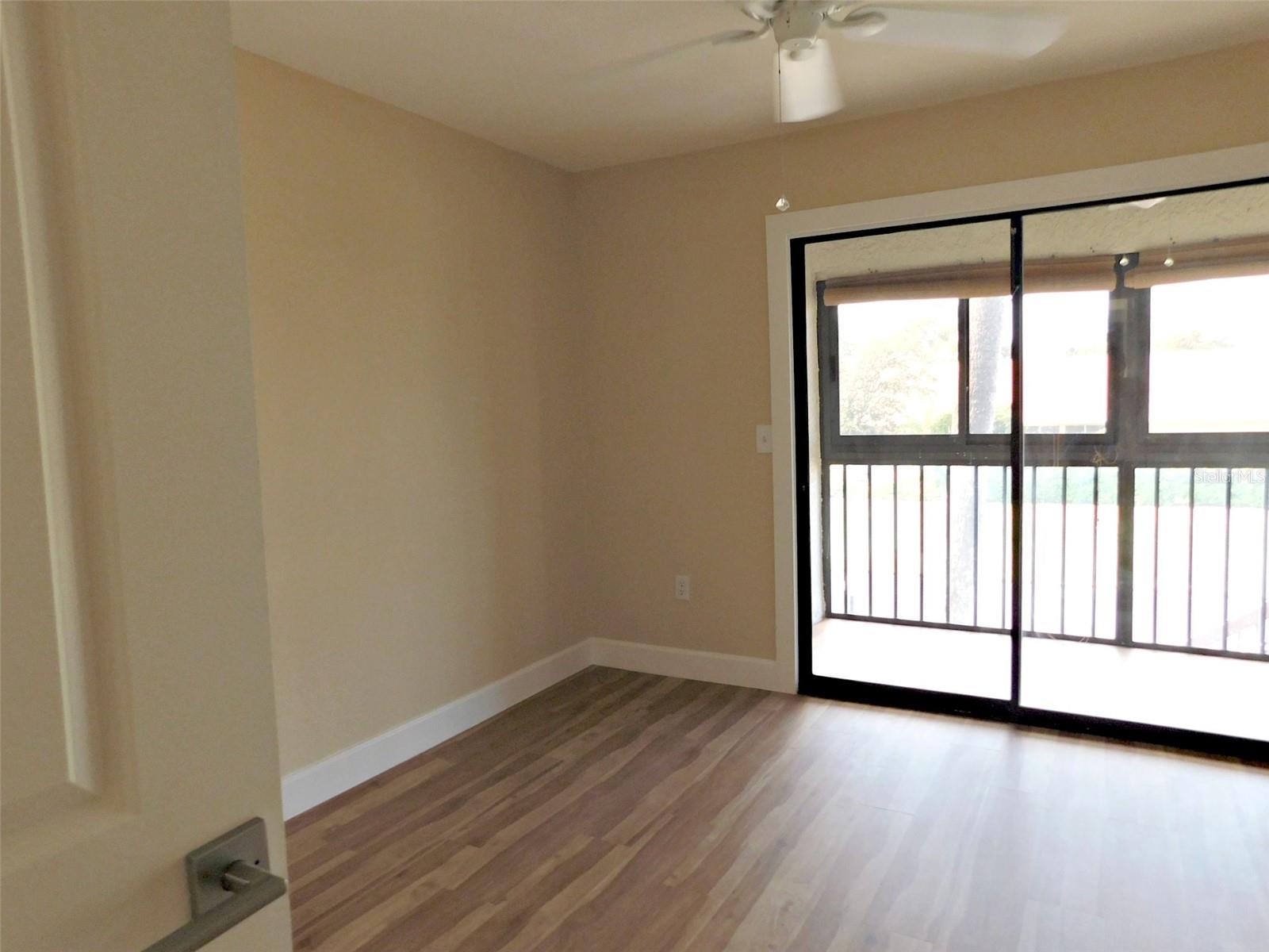 COUNTRY VILLAGE - Residential