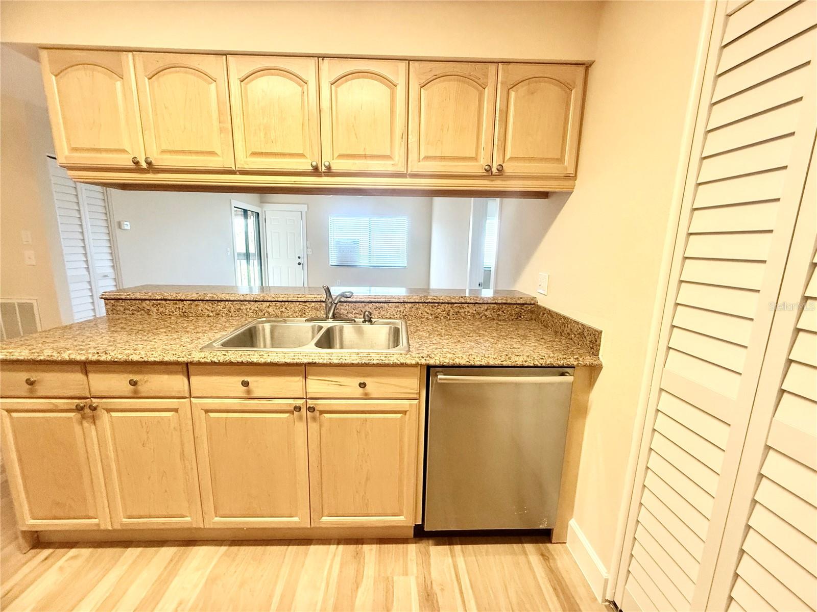 COUNTRY VILLAGE - Residential