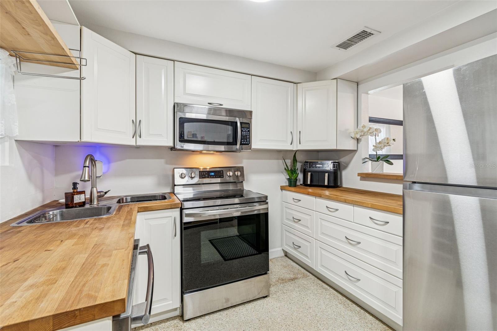 NORTHROP TERRACE - Residential